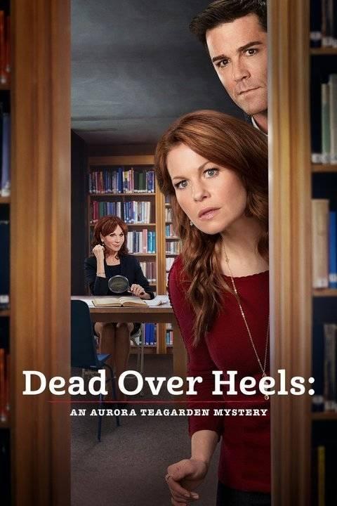 死于高跟鞋：极光之谜 Dead Over Heels:  An Aurora Teagarden Mystery 2017 (2017)