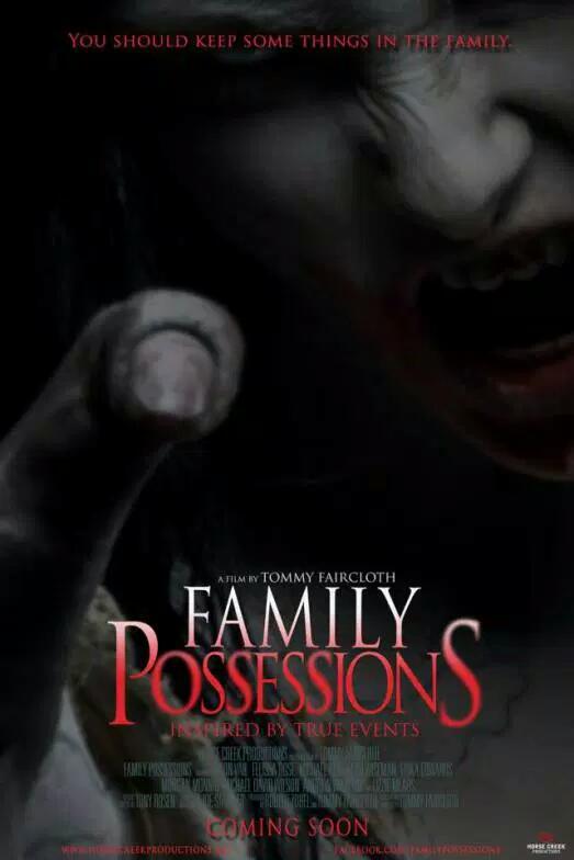 恶灵侵入 Family Possessions (2016)