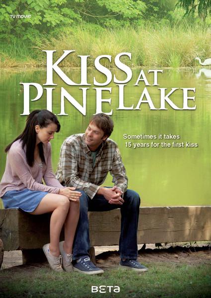 松湖之吻 Kiss at Pine Lake (2012)
