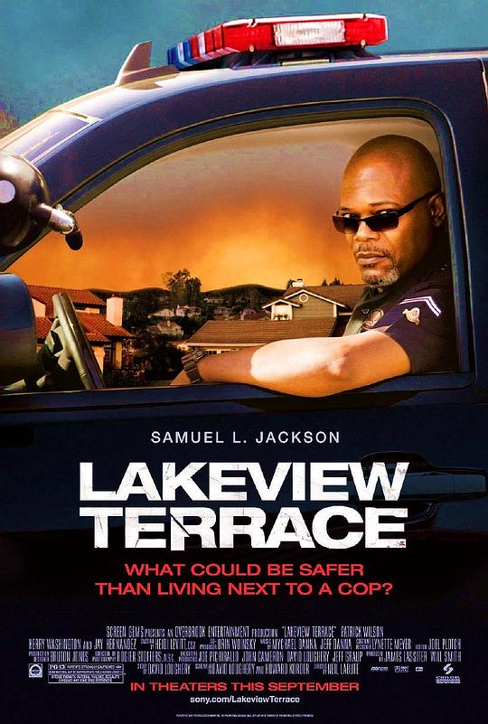 合法入侵 Lakeview Terrace (2008)