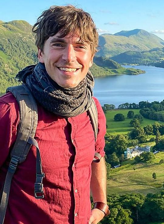 西蒙·里夫的英国湖区之旅 The Lakes with Simon Reeve (2021)