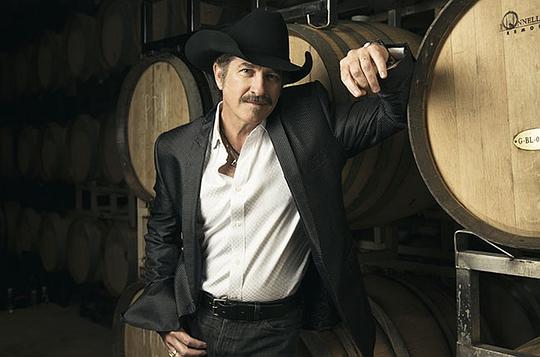 和基科斯共享牛排盛宴 第一季 Steak Out with Kix Brooks Season 1 (2015)