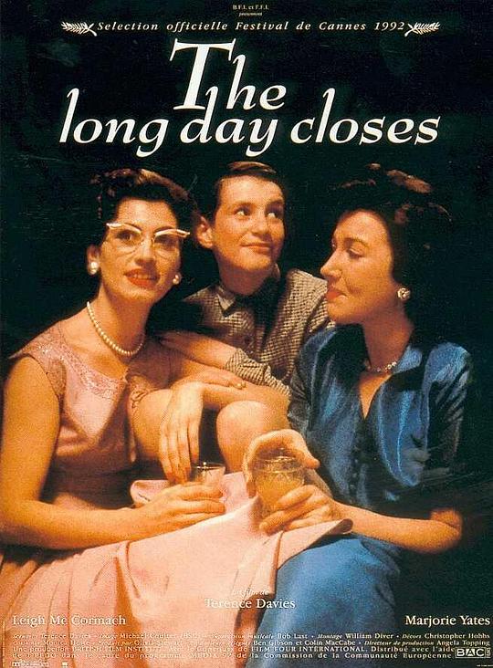 漫长的一天结束了 The Long Day Closes (1992)