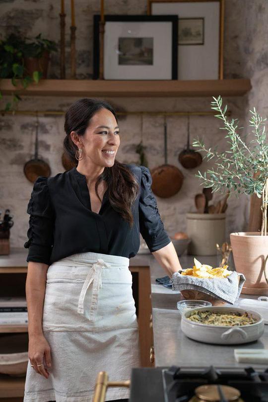 Magnolia Table with Joanna Gaines Season 1  (2021)